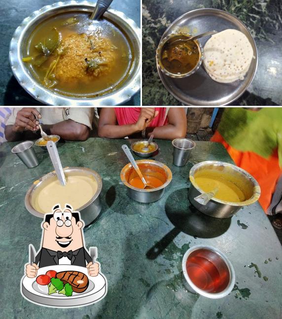 Get meat dishes at Shri Balaji Tea Stall