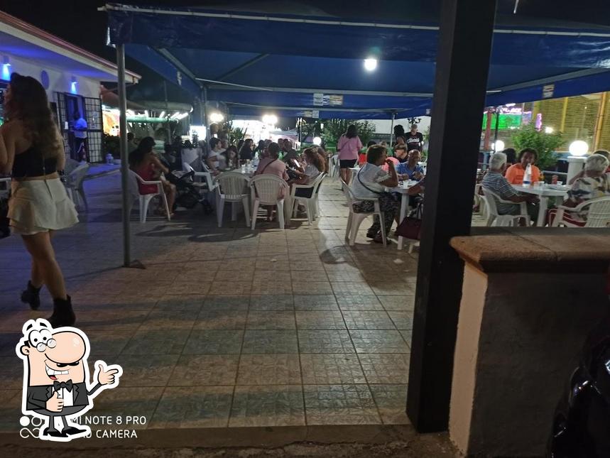 Pizzeria Rosticceria 'Il Delfino', Baia Domizia, Via degli Oleandri ...