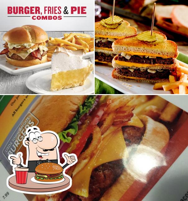 Perkins Restaurant & Bakery, 5420 W Broadway Ave in Crystal