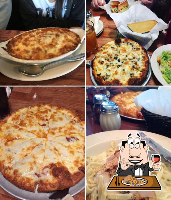 Contos Pizza & Pasta in Lake Stevens Restaurant menu and reviews