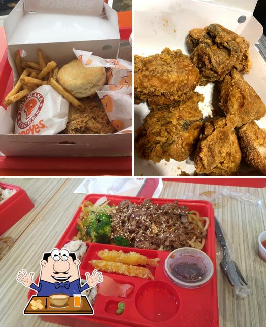 Food at Popeyes Louisiana Kitchen