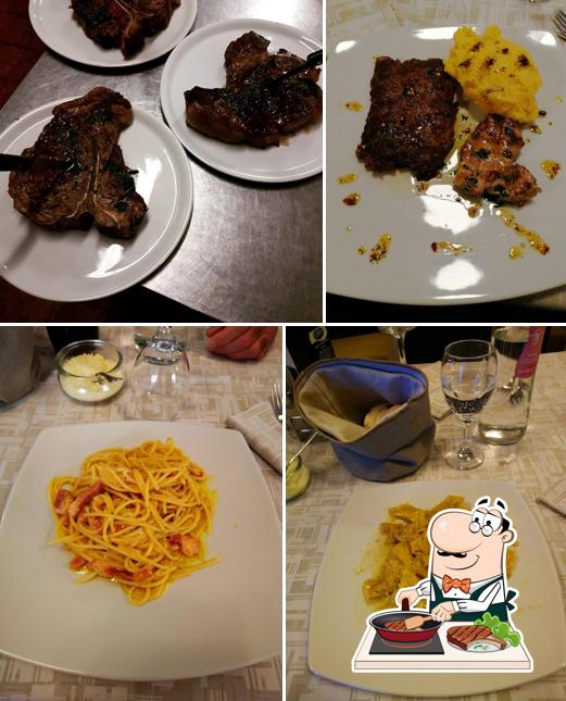 Ordina i un pasto a base di carne a Bar Trattoria Da Giulia