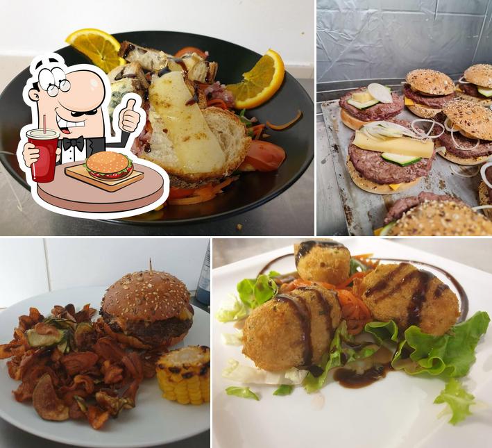 Prenez un hamburger à Le Caveau du Fort