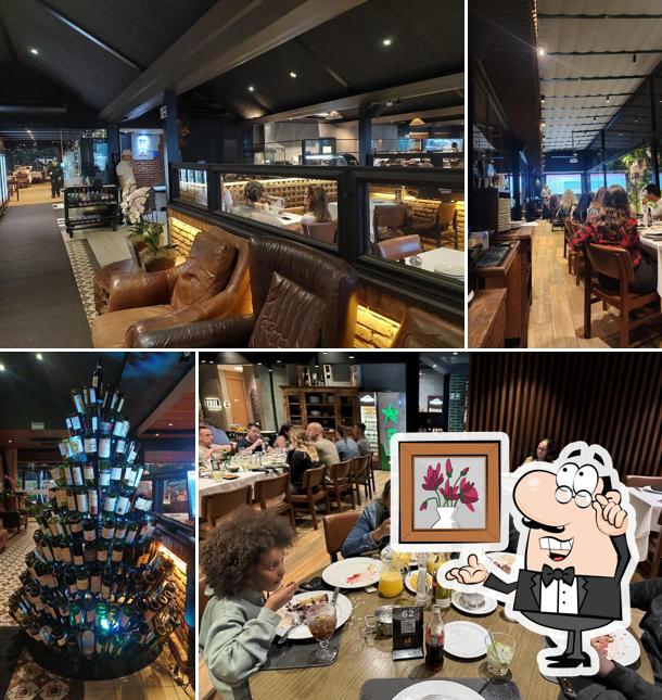 O interior do Mocellin Steakhouse