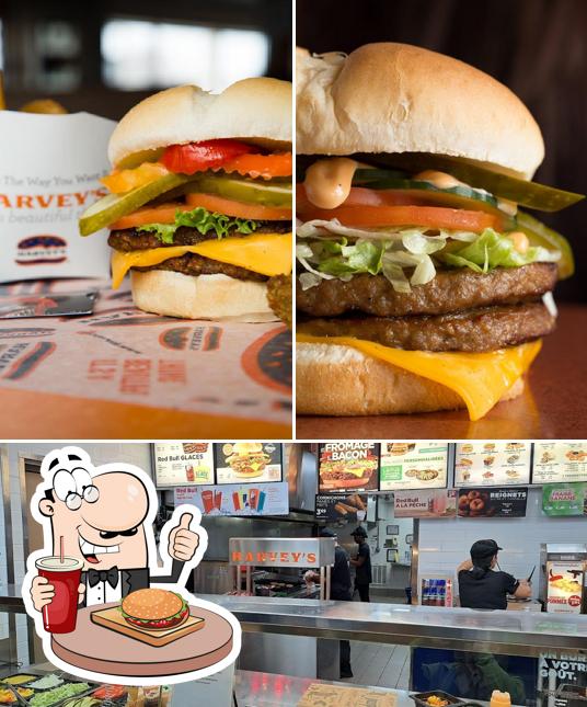 Commandez un hamburger à Harvey's