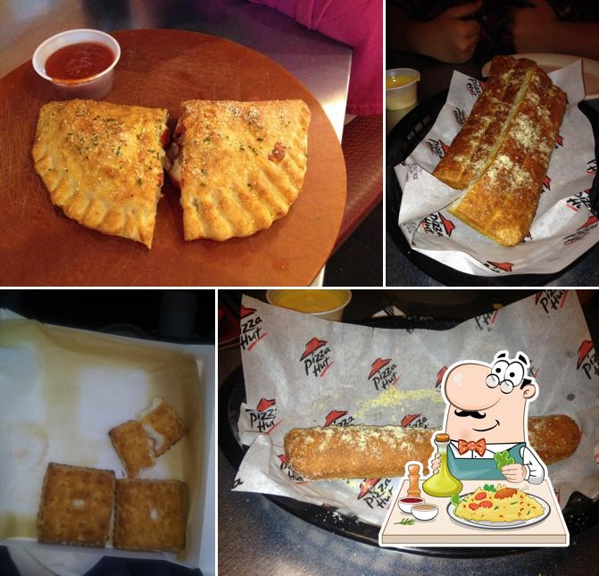 Pizza Hut in Yates Center Restaurant menu and reviews