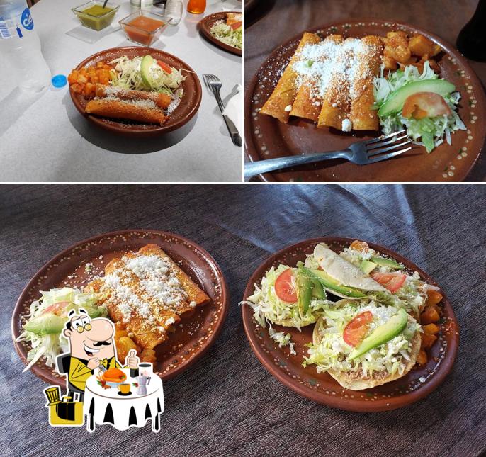 Meals at Cenaduria Aguascalientes