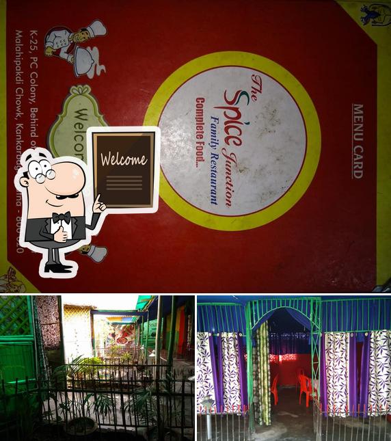 The Spice Junction faimaly restaurant, India Restaurant reviews