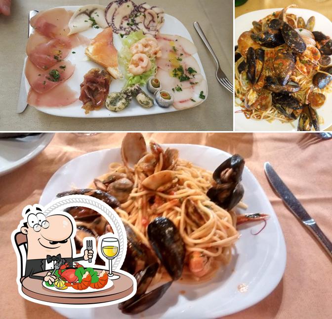 Ordina la cucina di mare a Ristorante Pizzeria La Rustica