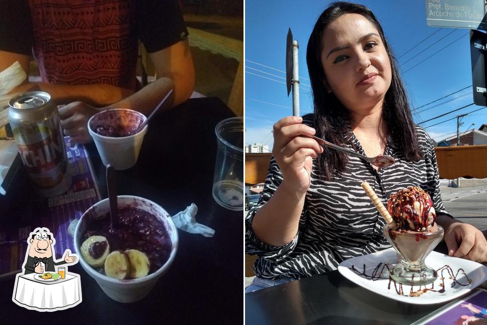 Еда в "Frutico Sorvetes Açai Mogi"