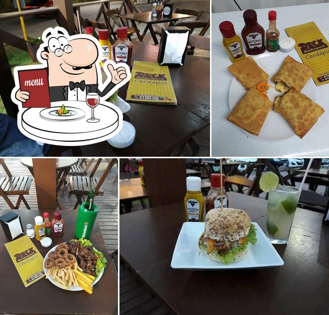 Comida em Deck Hamburgueria