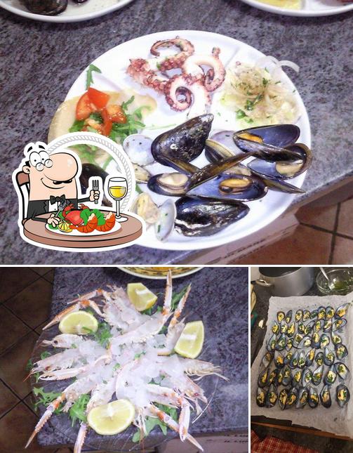Закажите блюда с морепродуктами в "LUPO DI MARE"