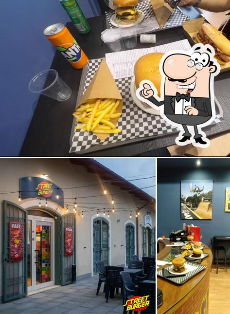 La immagine della interni e cittadini di Street Burger fast food