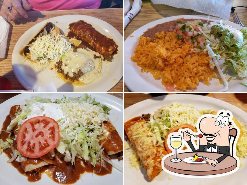 El Tapatio Mexican Restaurant in Clinton Restaurant menu and reviews