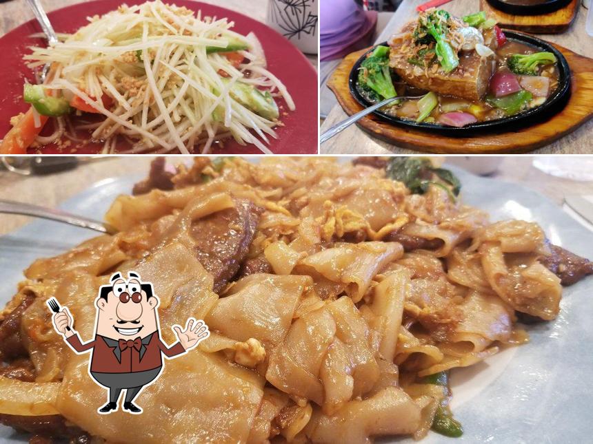 Green Papaya in River Edge Restaurant menu and reviews