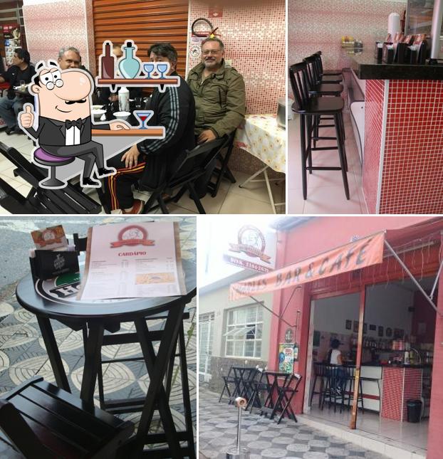 Charles Bar e Restaurante