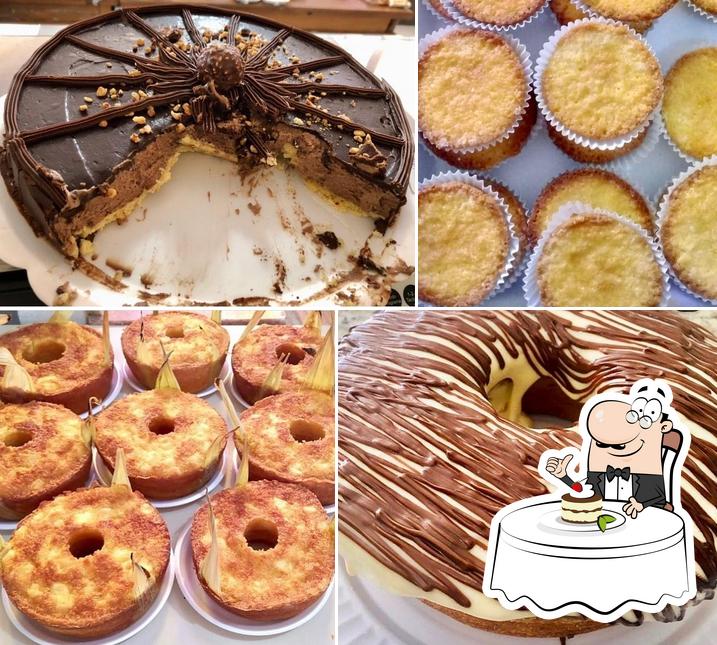 Arte Sabor Quitandas Caseiras serve uma variedade de pratos doces