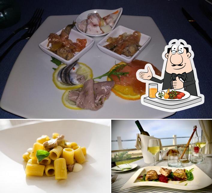 Platti al REfresh Pizzo Ristorante Di Pesce Fresco Sala Ricevimenti In Riva Al Mare E Servizio Catering