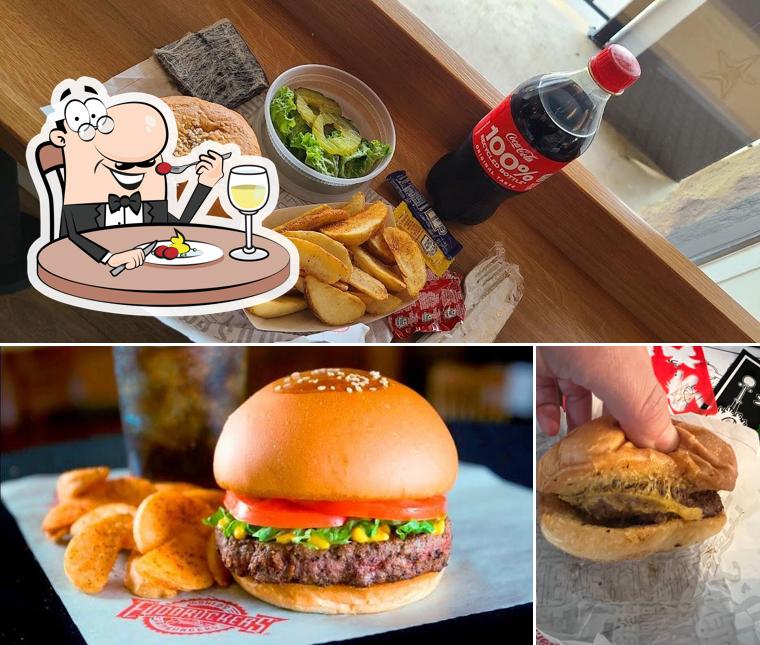 Fuddruckers, 9506 State Hwy 121 in Frisco Restaurant menu and reviews