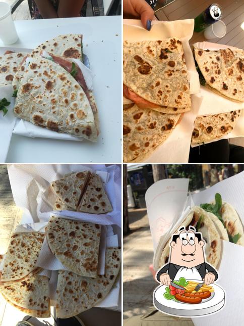 Еда в "Piadineria Da Romano"