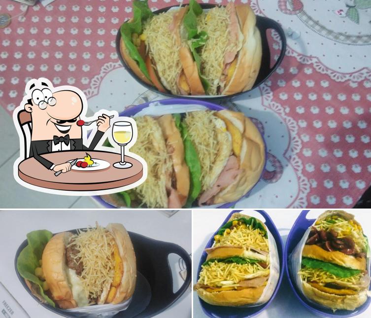 Comida em Big Lanches Açaí e Sorveteria