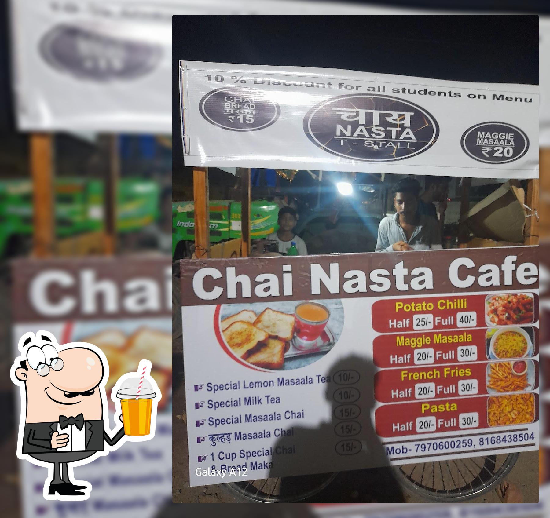 Chai Nasta T-Stall
