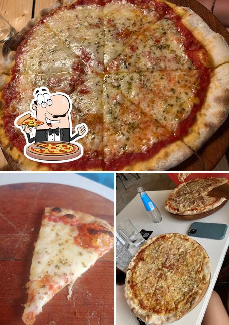 Prenditi una pizza a Max Fast Food