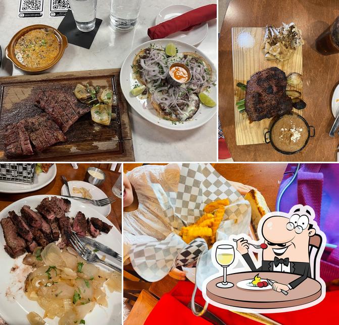 Find the best place to eat in Castle Hills, winter