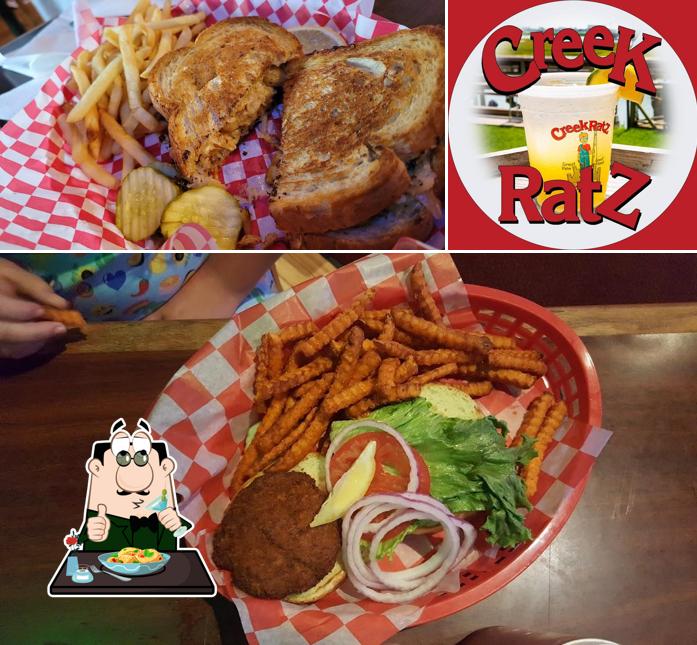 Estas son las fotografías que hay de comida y bebida en Creek Ratz