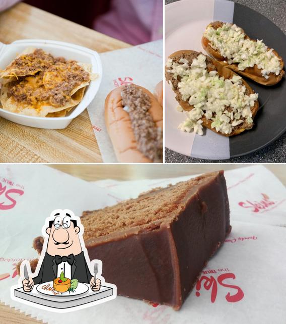 Skin's Hotdogs, 116 W Butler Rd in Mauldin Restaurant reviews