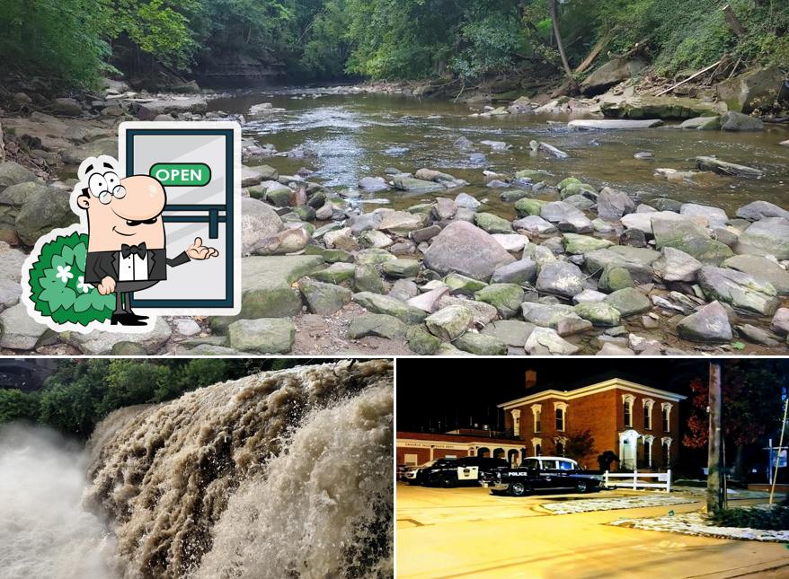 Flip Side Chagrin Falls in Chagrin Falls Restaurant reviews