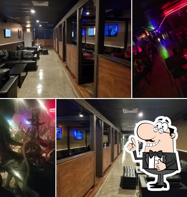 Hookah Joint Lounge in Chicago Restaurant menu and reviews