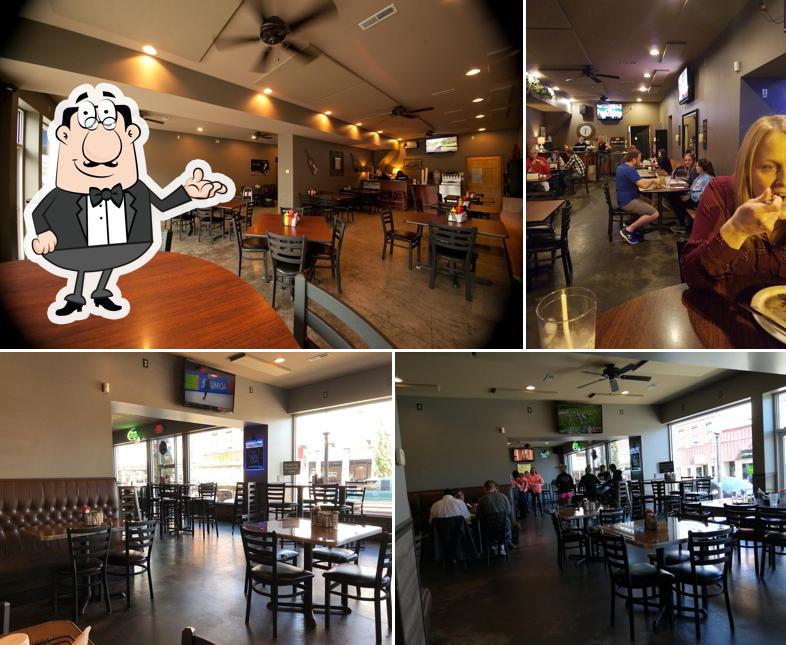 Uptown Bar & Grill in Red Bud Restaurant menu and reviews