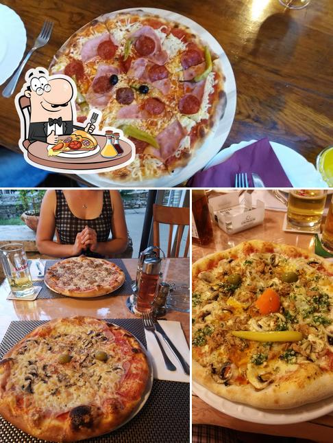 Scegli una pizza a Bistro "Rotonda"