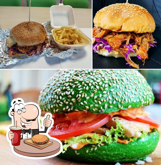 Ordina un hamburger a Restoran "Fokus"