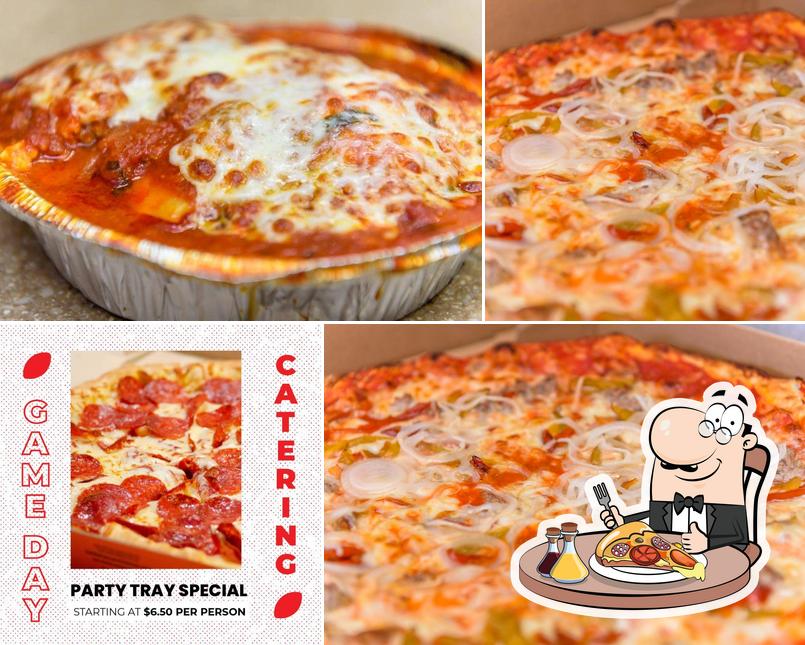 Попробуйте пиццу в "Renaldo's Apizza & Pasta, Catering"