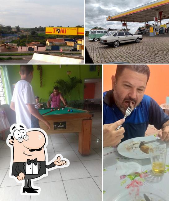 Veja imagens do interior do Churrascaria Gaucha