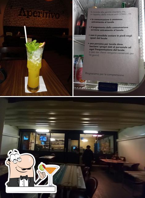 Gian Bar si caratterizza per la bevanda e interni