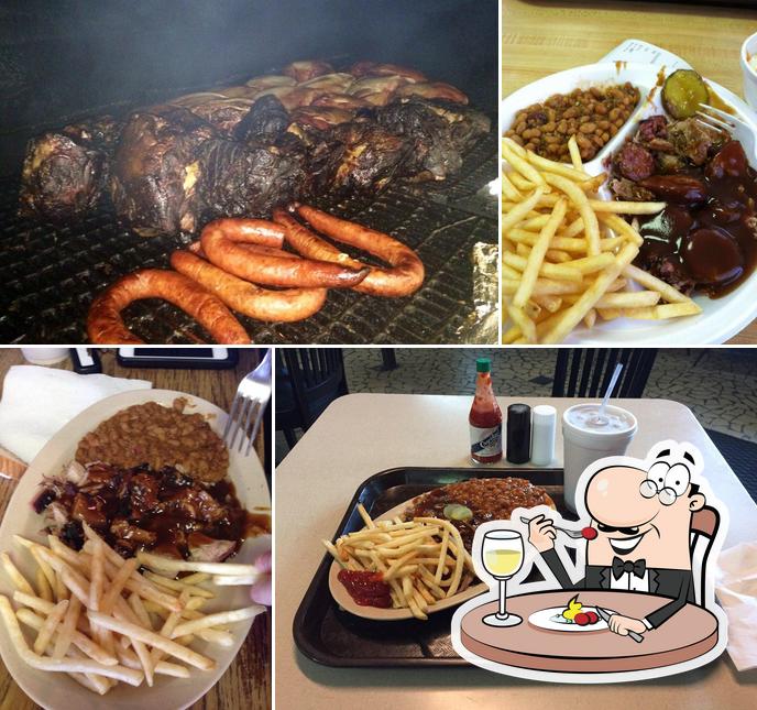Sam's BarBQ, 3510 Atlanta Hwy in Montgomery Restaurant menu and reviews