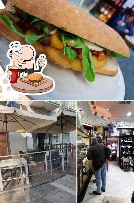 Gli hamburger di Planet Café potranno incontrare i gusti di molti