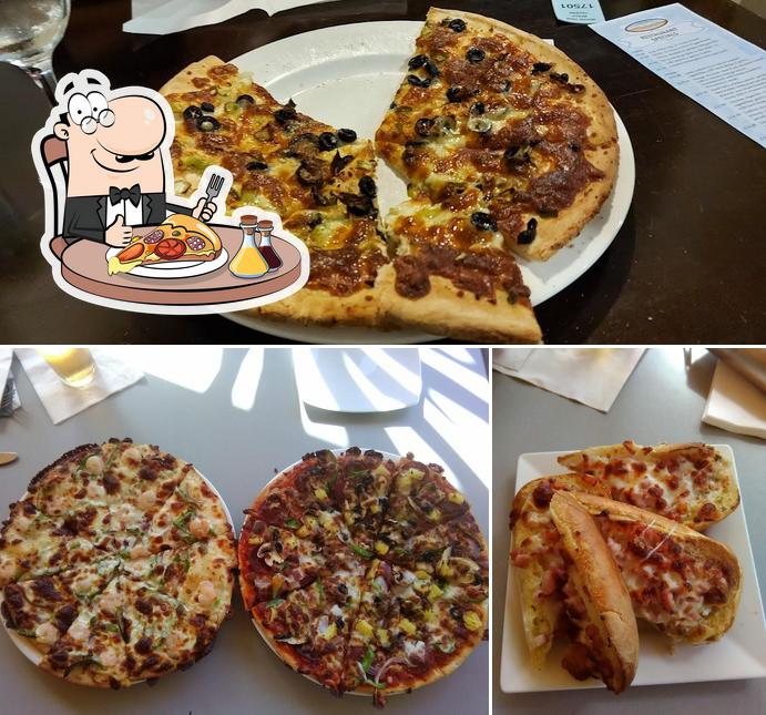 Moore Park Beach Tavern in Moore Park Beach Restaurant menu and reviews