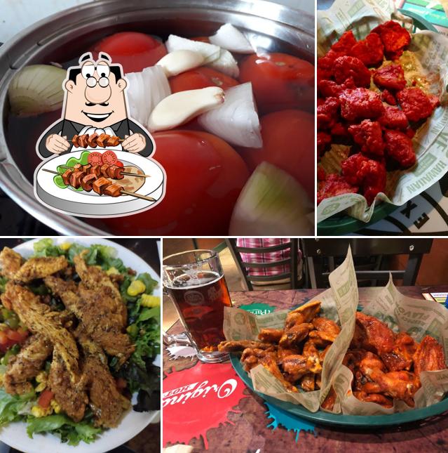 Wingstop restaurant, Mexico City, Av. Insurgentes Sur 587 Restaurant