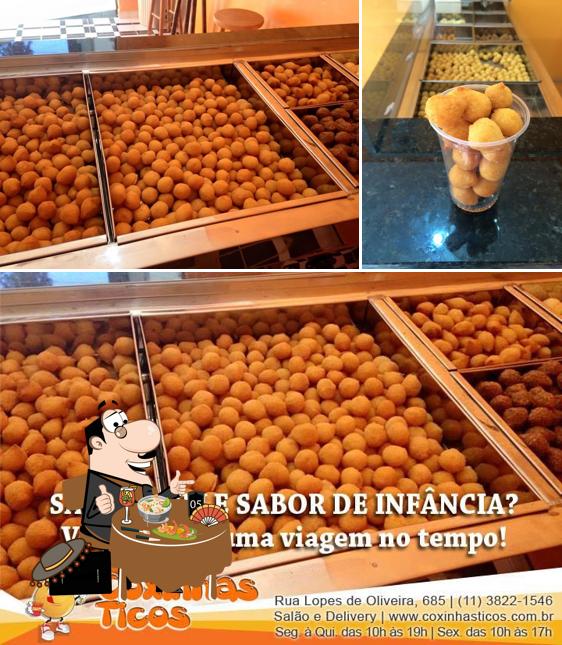 Comida em Coxinhas Ticos