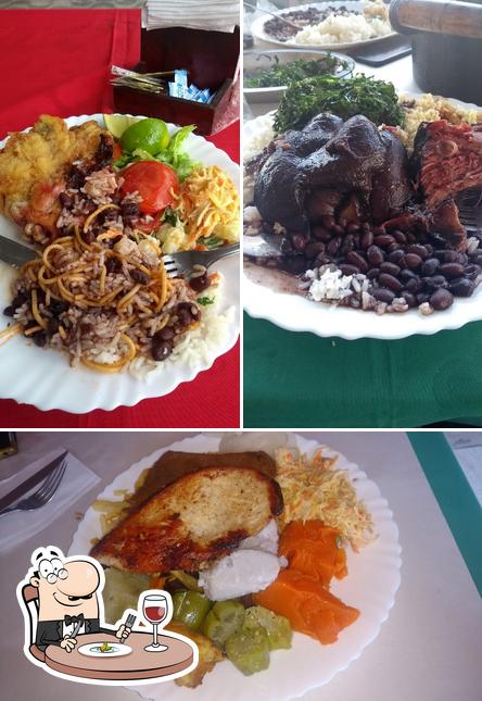 Comida em Feijão de Xerém