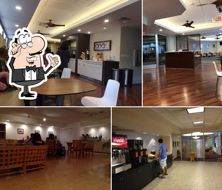 Hawaiian Airlines Premier Club in Kahului Restaurant reviews