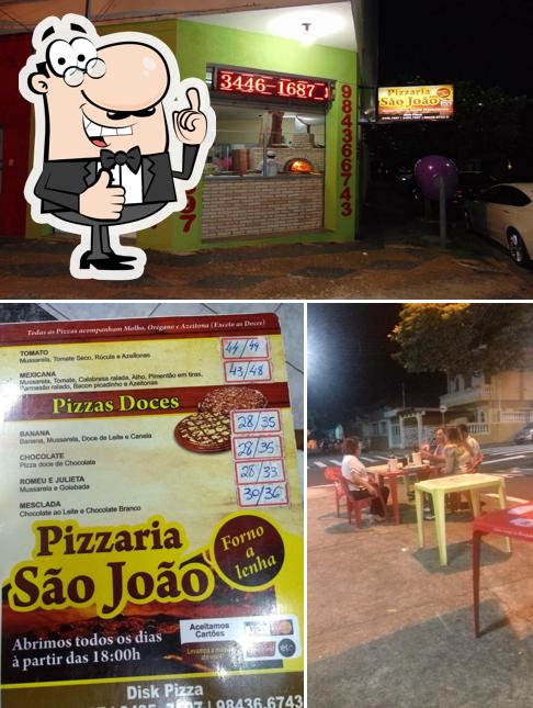 Here's a picture of Pizzaria São João