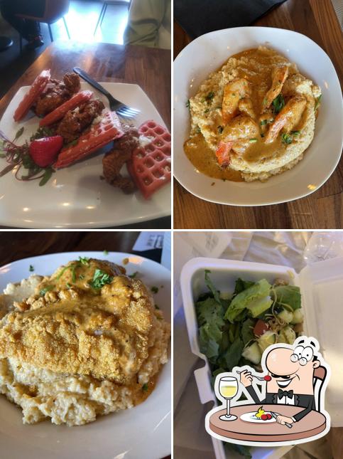 Minnie's Detroit in Detroit Restaurant menu and reviews