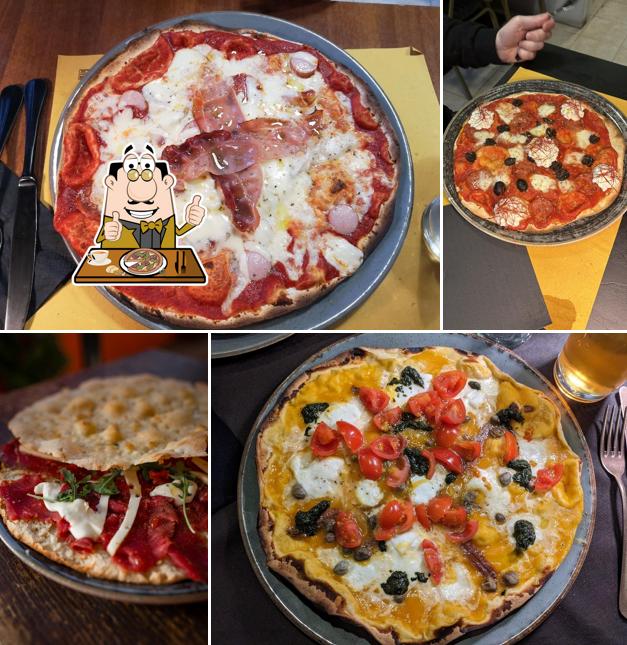 Scegli una pizza a Pizzeria Morelli