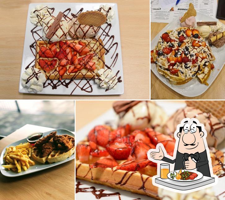 Newland Caffe Gelato, Newland caffe gelato, 92 Newland Ave in Hull