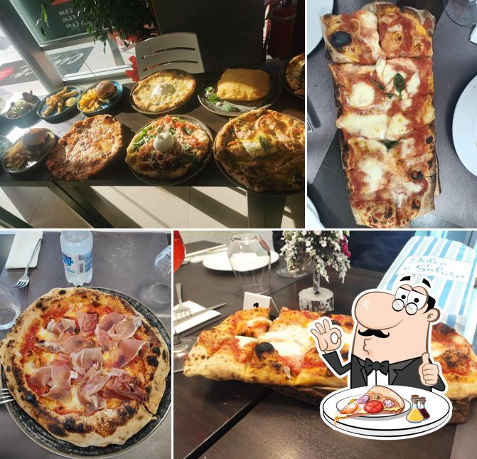 Scegli tra le svariate varianti di pizza